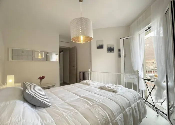 Piso En San Mames A 10 Minutos De La Catedral Appartement