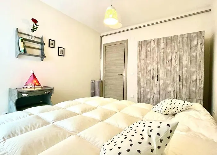 Piso En San Mames A 10 Minutos De La Catedral Appartement *